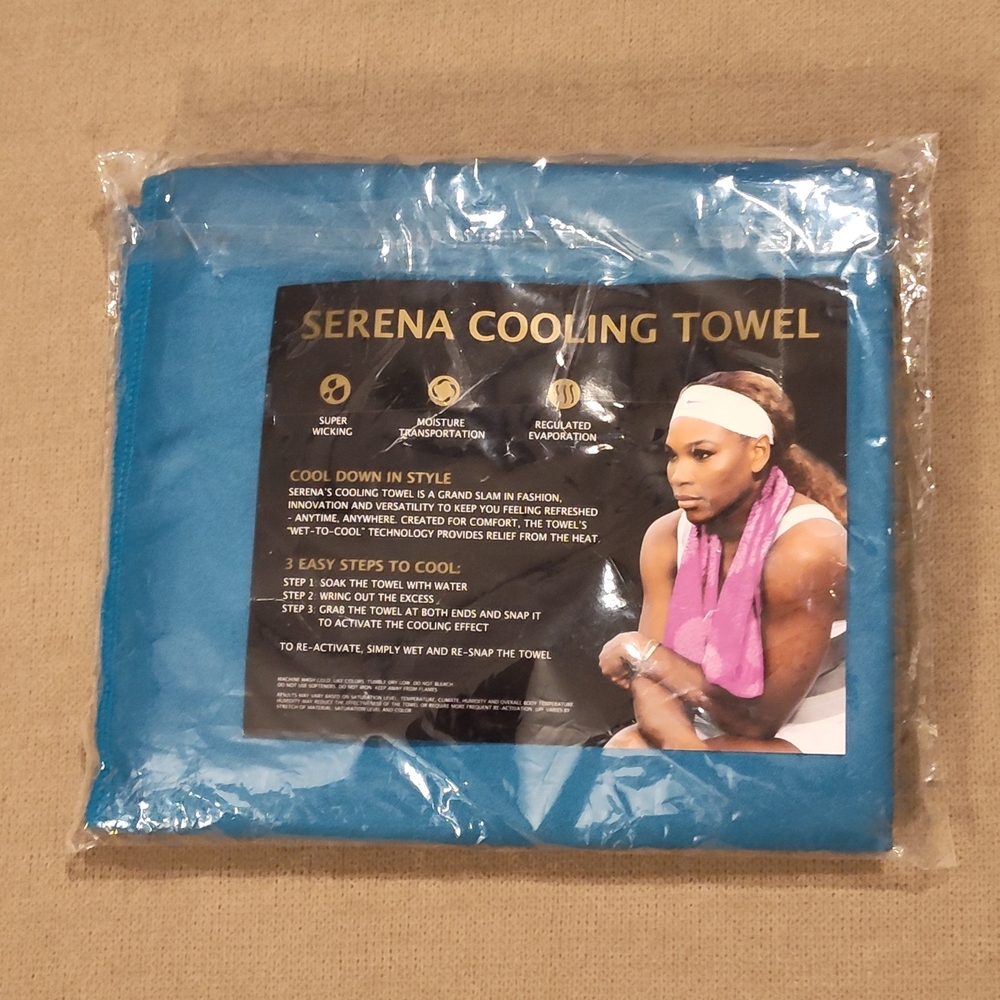 NWT! Serena Williams Blue Cooling Towel